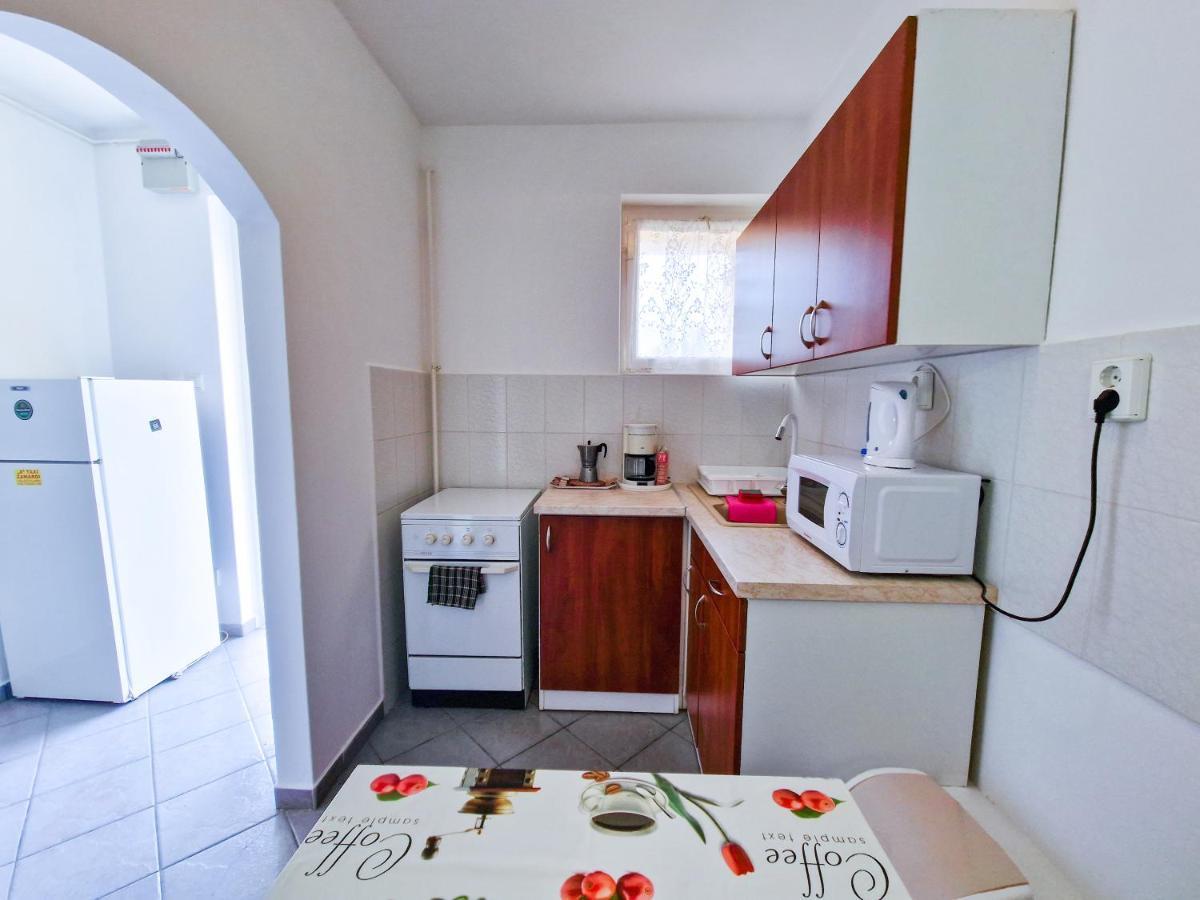 Weinberger Vendeghaz Hotel Zamardi Bagian luar foto